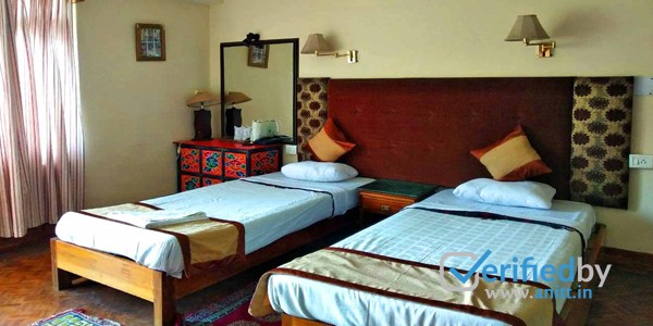 Hotel Phamrong Retreat