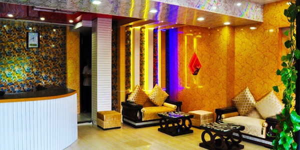 Hotel Sai Taj Grand